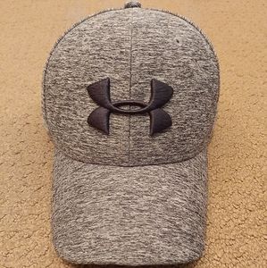 Under armour flex fit hat